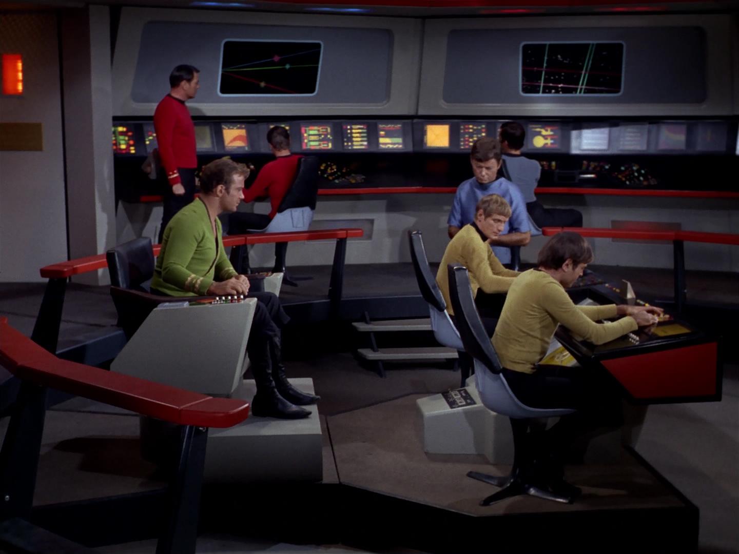 ariane179254_StarTrek_2x18_TheImmunitySyndrome_2959.jpg