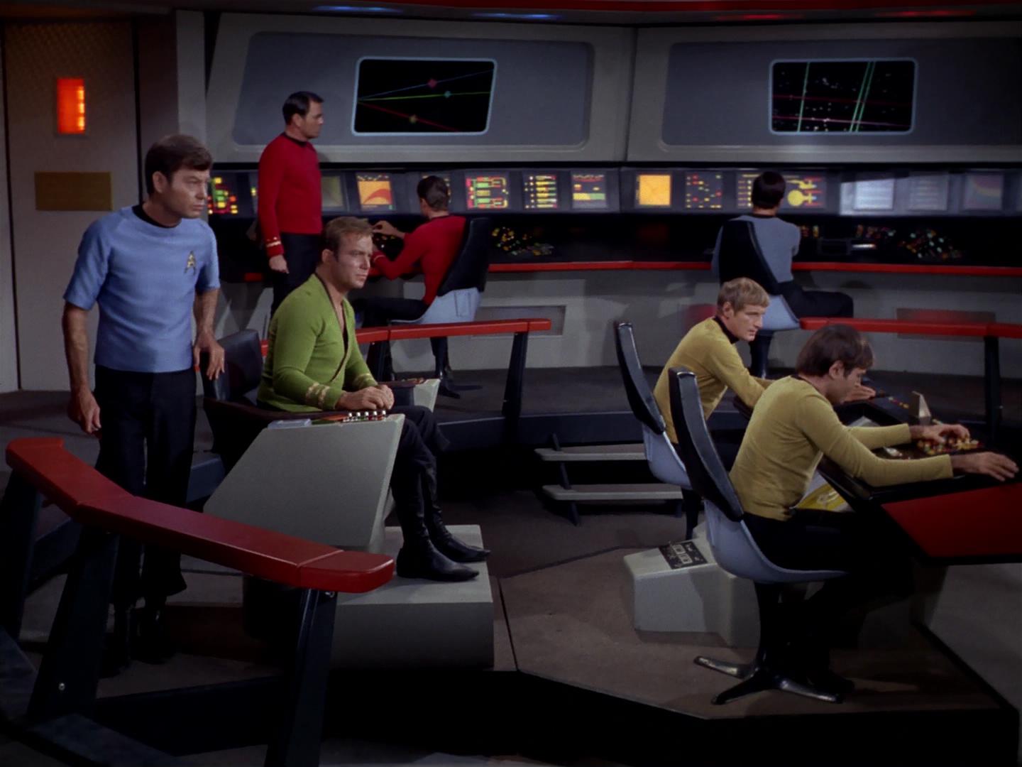 ariane179254_StarTrek_2x18_TheImmunitySyndrome_2965.jpg