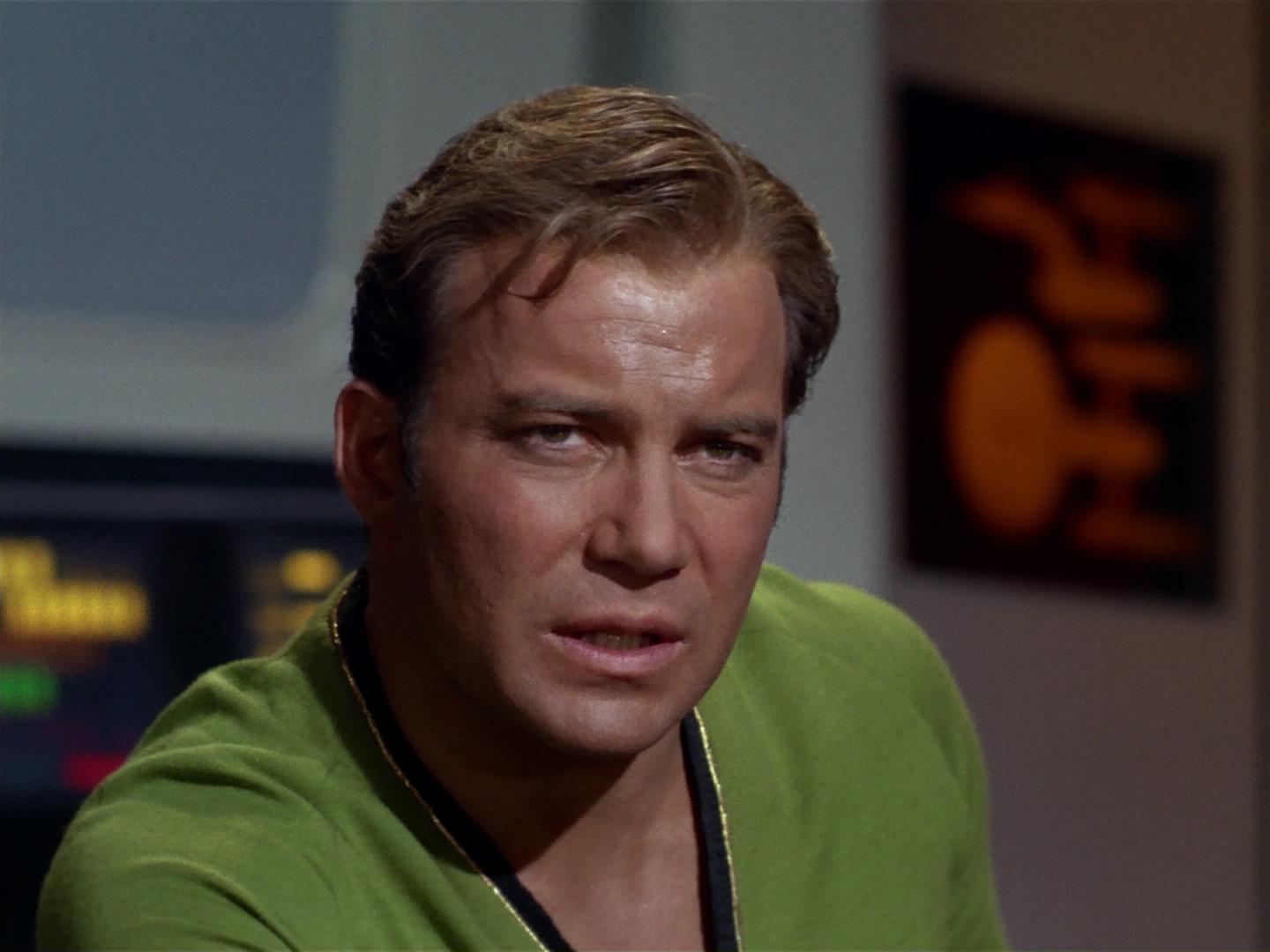 ariane179254_StarTrek_2x18_TheImmunitySyndrome_2987.jpg