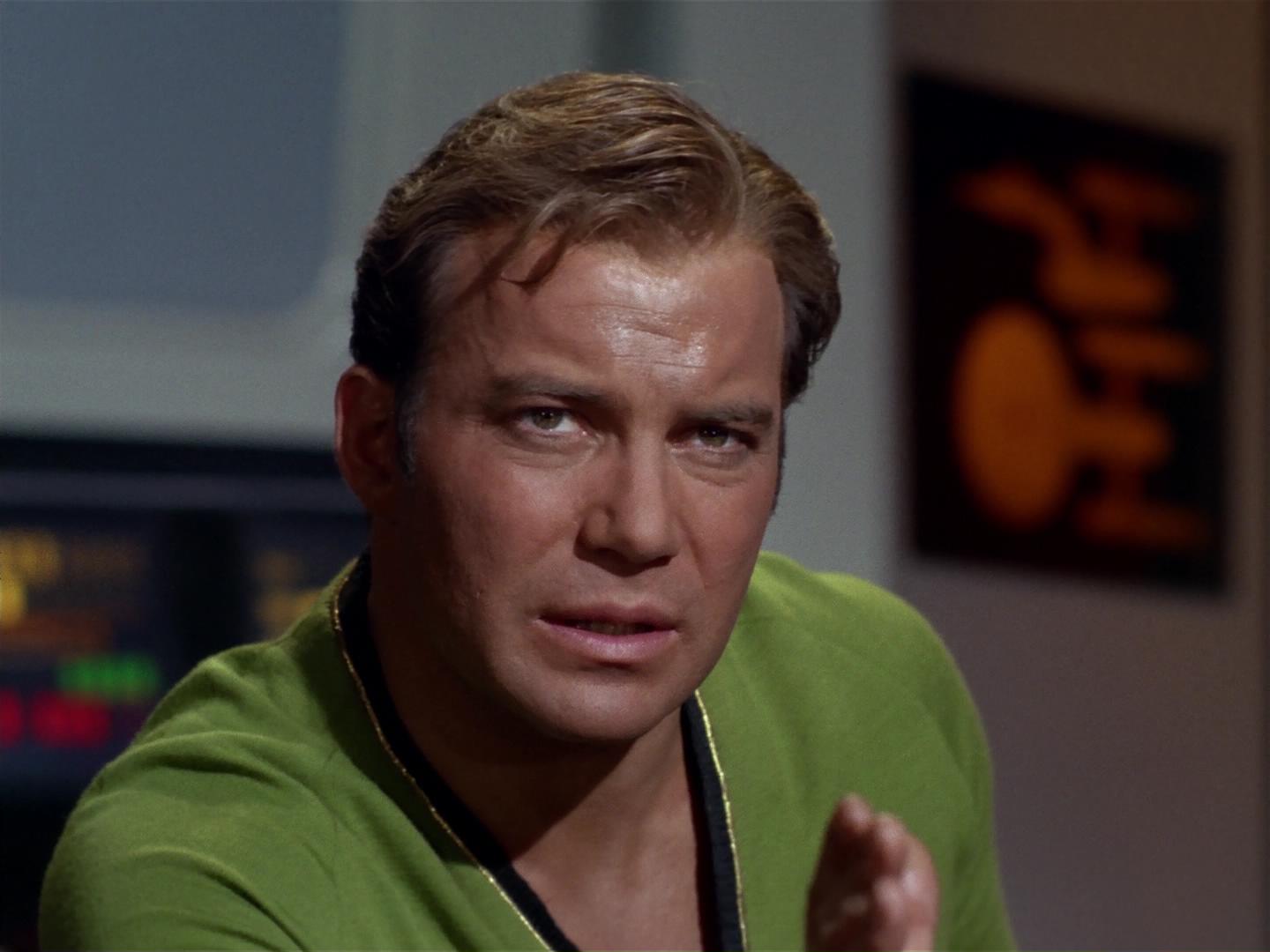 ariane179254_StarTrek_2x18_TheImmunitySyndrome_2990.jpg