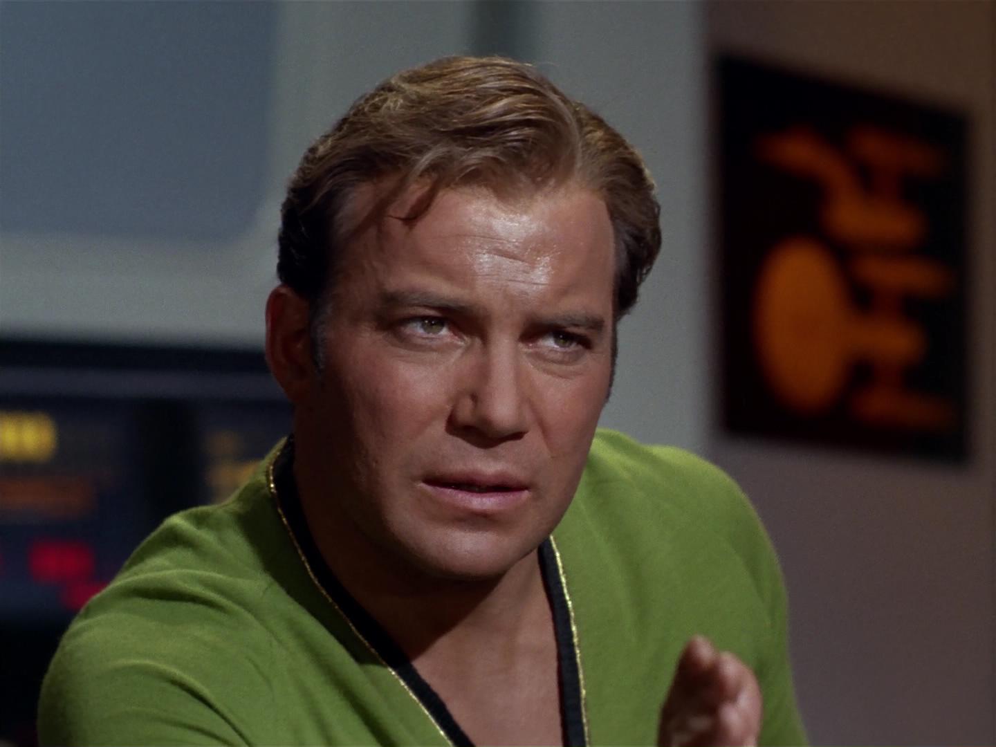 ariane179254_StarTrek_2x18_TheImmunitySyndrome_2992.jpg
