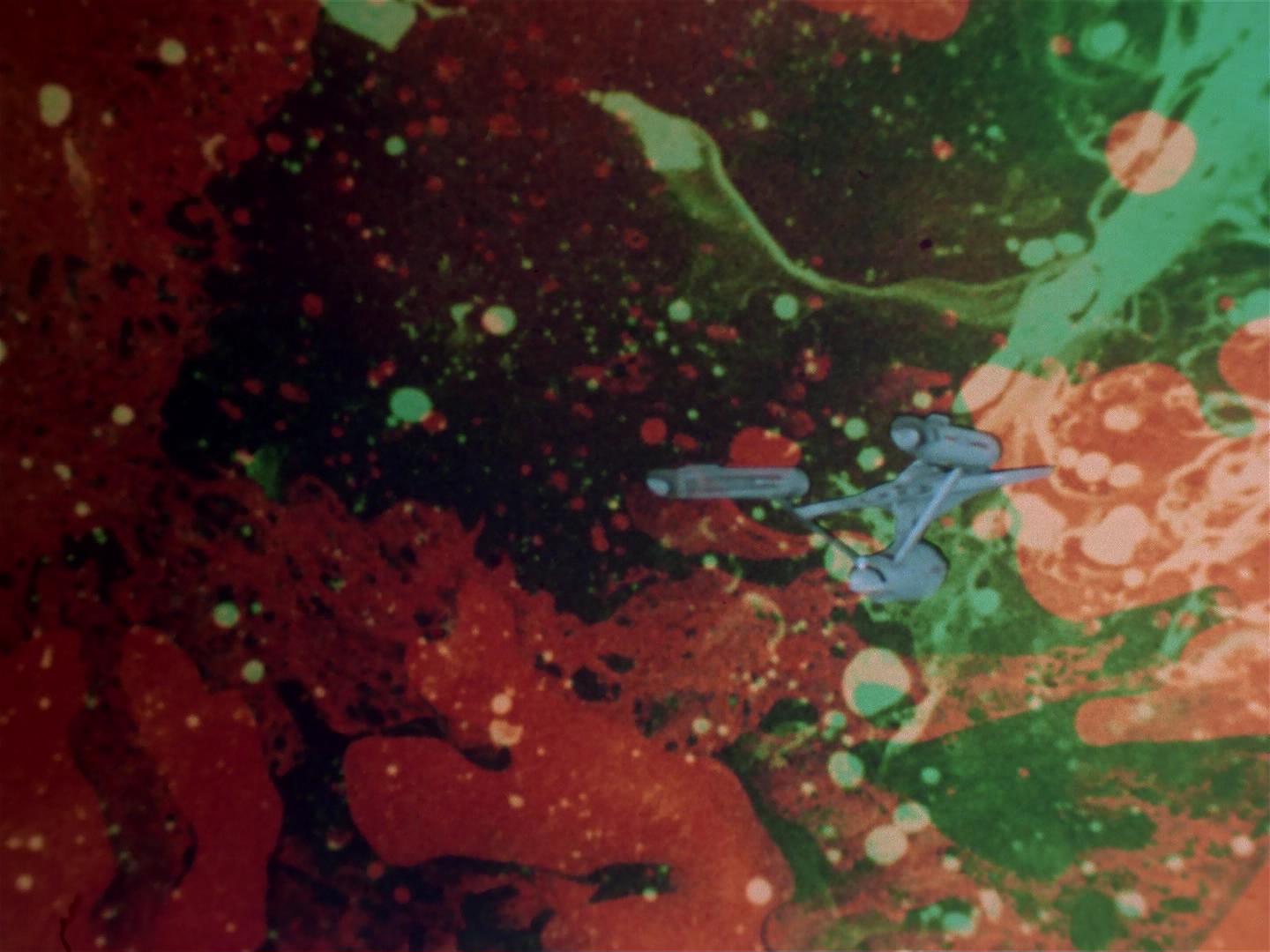 ariane179254_StarTrek_2x18_TheImmunitySyndrome_2994.jpg