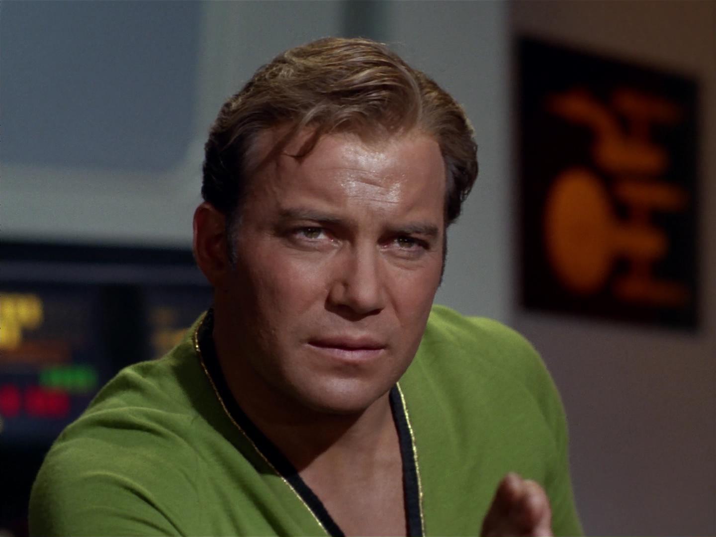 ariane179254_StarTrek_2x18_TheImmunitySyndrome_3003.jpg