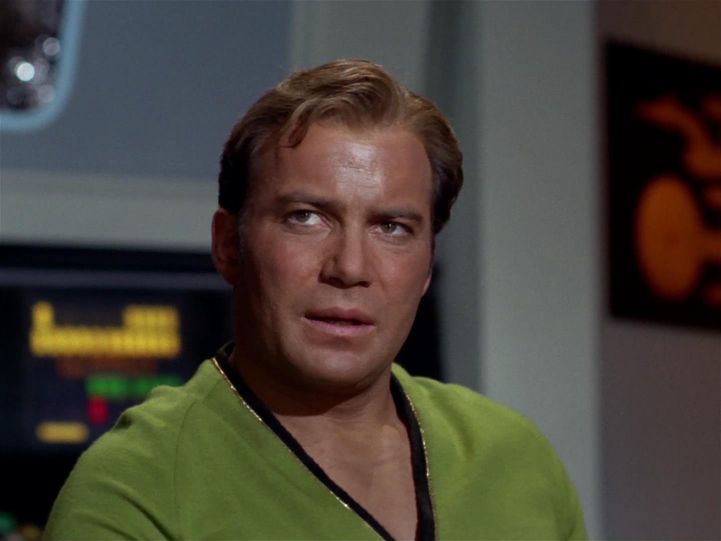 ariane179254_StarTrek_2x18_TheImmunitySyndrome_3099.jpg