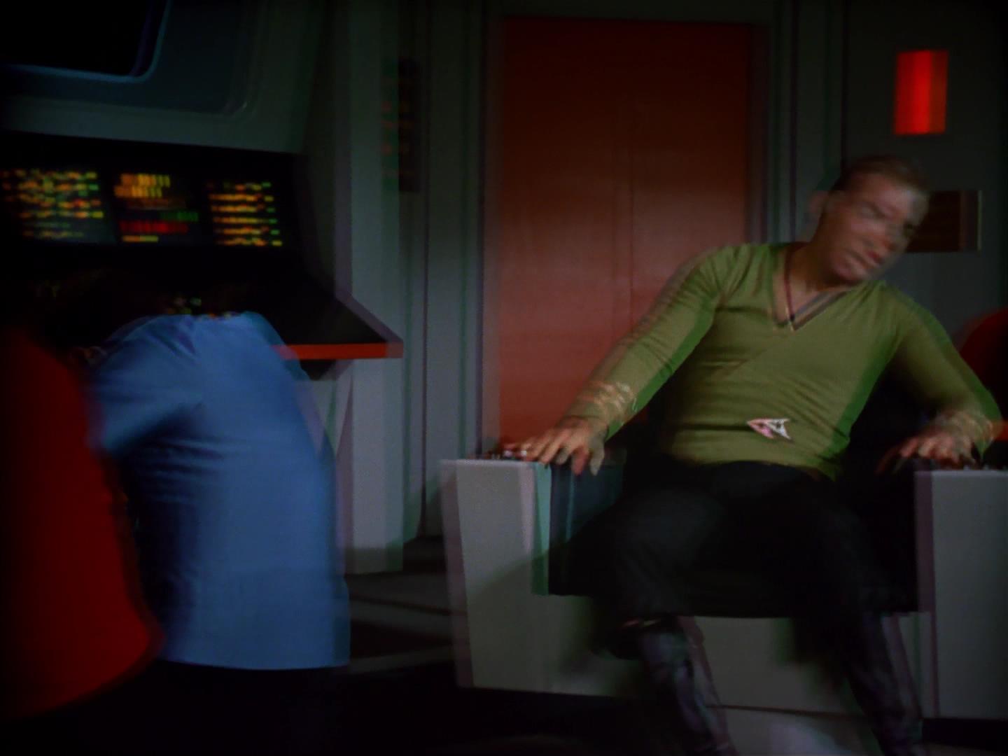 ariane179254_StarTrek_2x18_TheImmunitySyndrome_3115.jpg
