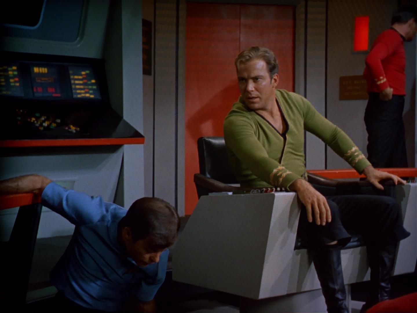 ariane179254_StarTrek_2x18_TheImmunitySyndrome_3122.jpg