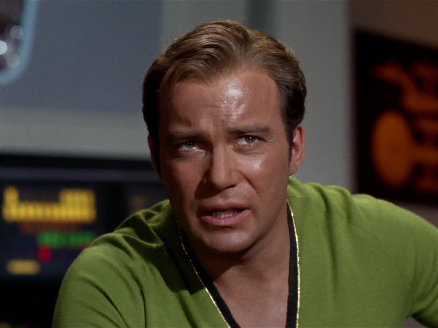 ariane179254_StarTrek_2x18_TheImmunitySyndrome_3131.jpg