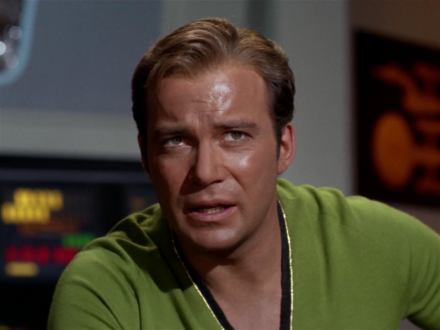 ariane179254_StarTrek_2x18_TheImmunitySyndrome_3132.jpg
