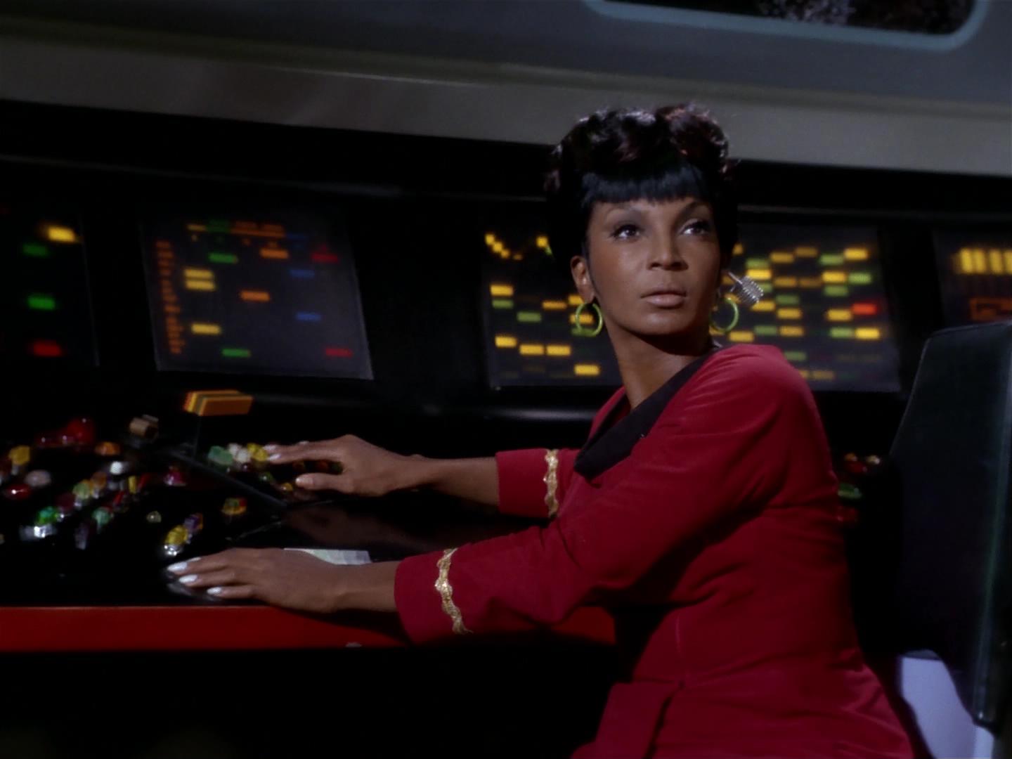 ariane179254_StarTrek_2x18_TheImmunitySyndrome_3135.jpg