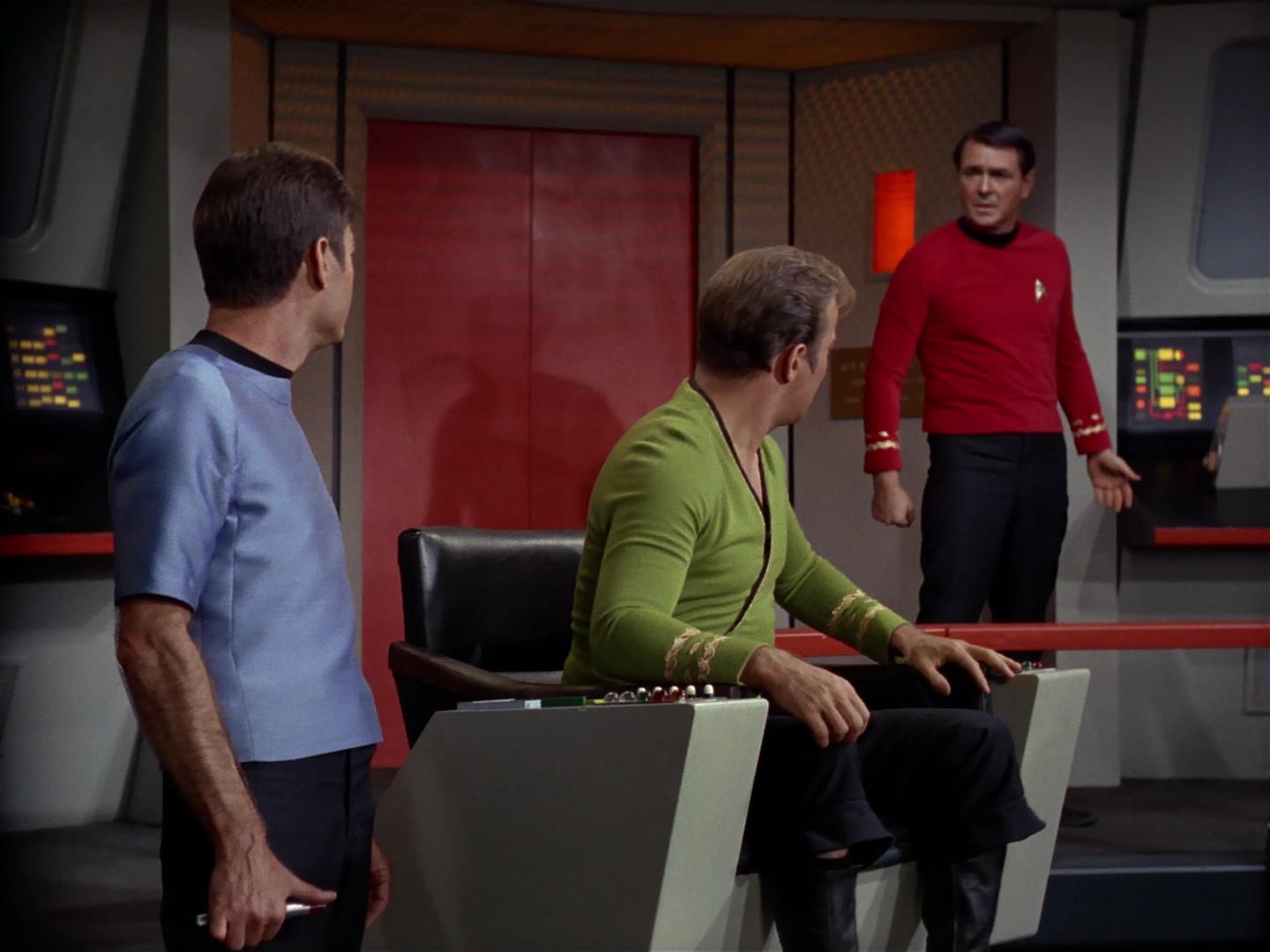 ariane179254_StarTrek_2x18_TheImmunitySyndrome_3157.jpg