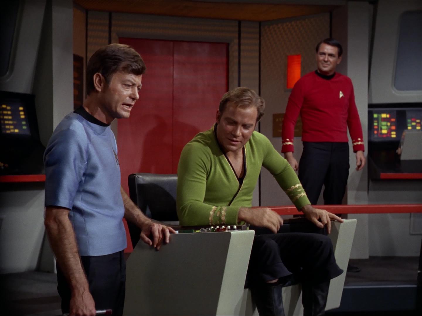 ariane179254_StarTrek_2x18_TheImmunitySyndrome_3184.jpg