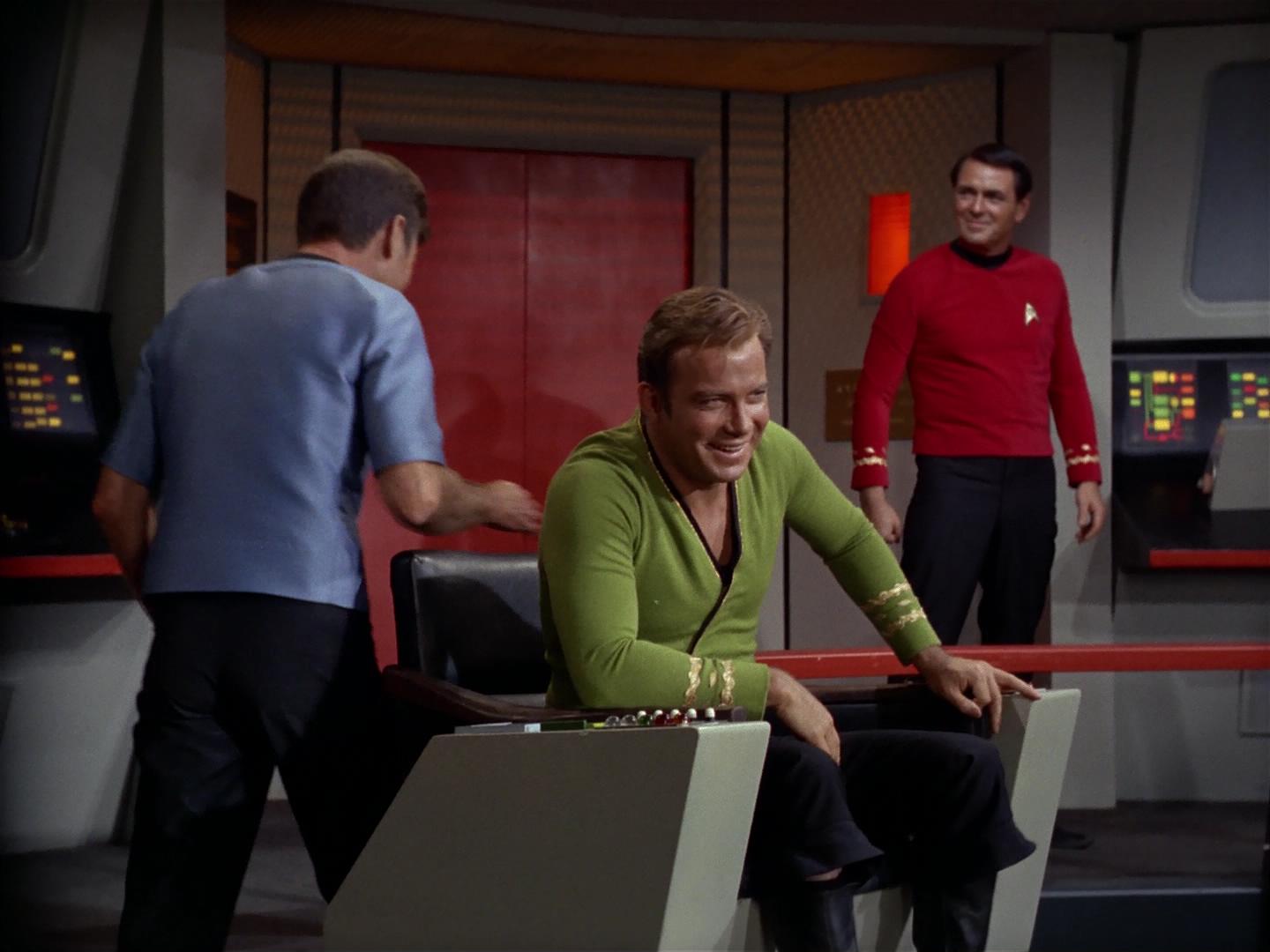 ariane179254_StarTrek_2x18_TheImmunitySyndrome_3188.jpg