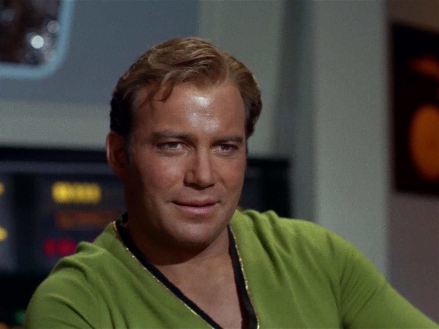 ariane179254_StarTrek_2x18_TheImmunitySyndrome_3213.jpg