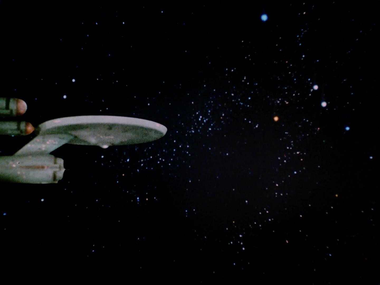 ariane179254_StarTrek_2x18_TheImmunitySyndrome_3233.jpg