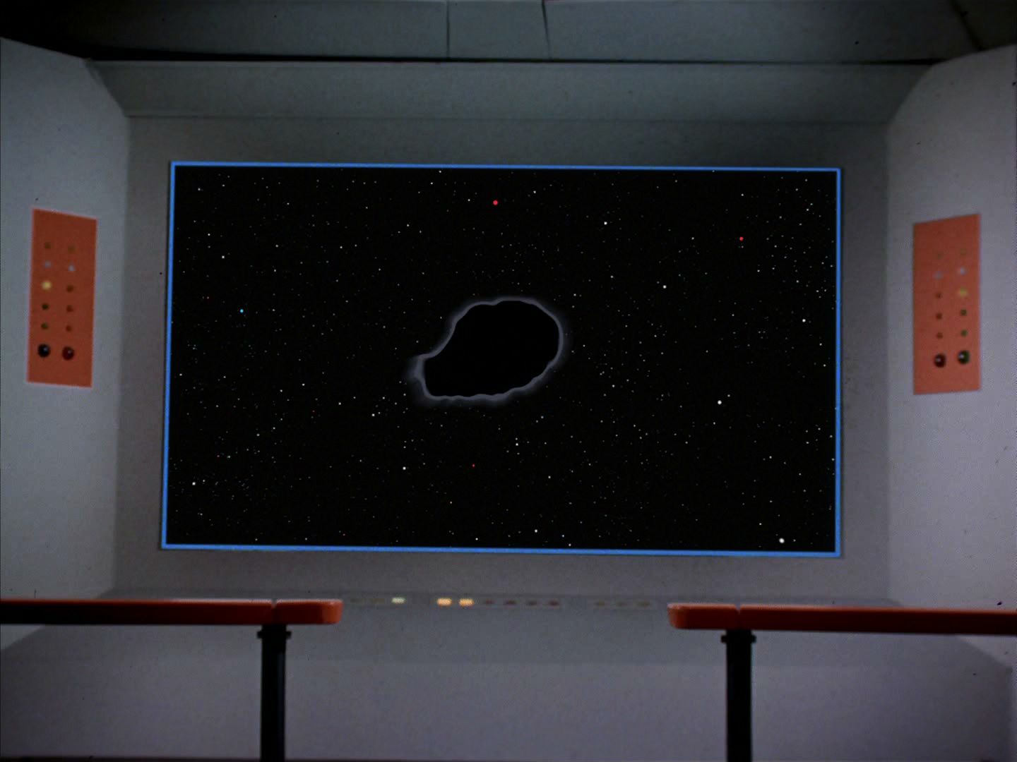 ariane179254_StarTrek_2x18_TheImmunitySyndrome-NewEffects_0461.jpg