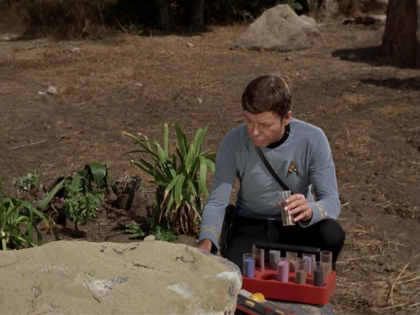 ariane179254_StarTrek_2x19_APrivateLittleWar_0012.jpg