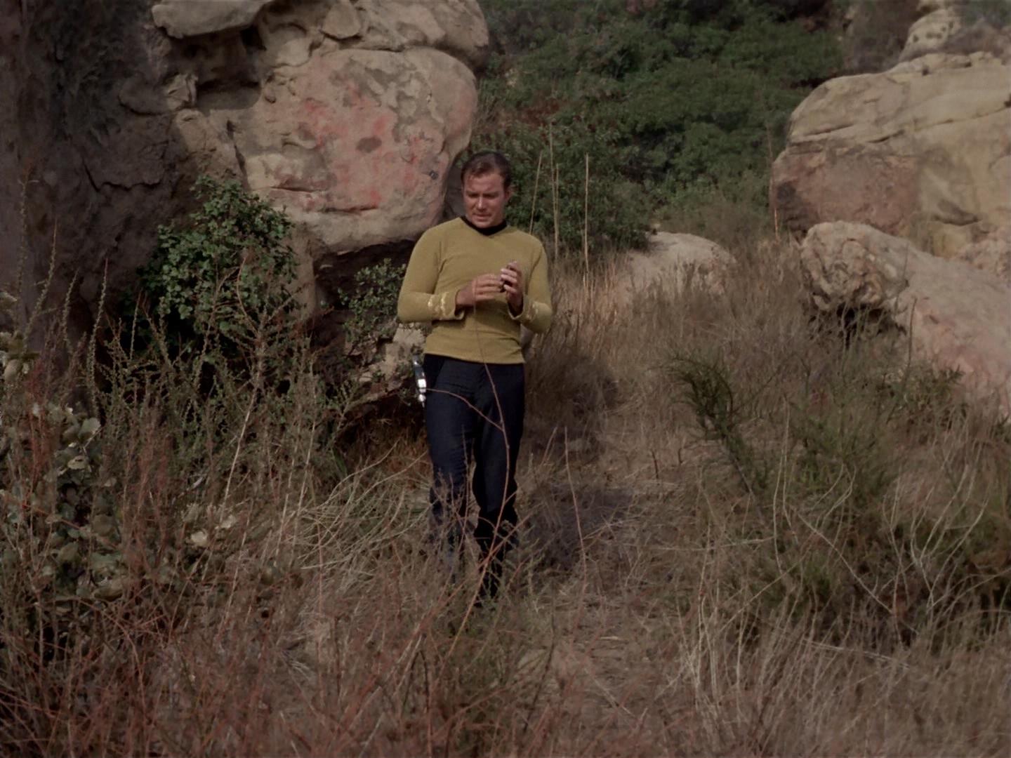 ariane179254_StarTrek_2x19_APrivateLittleWar_0032.jpg