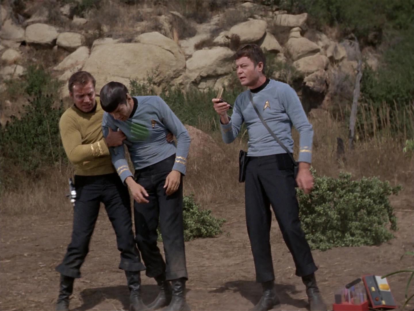 ariane179254_StarTrek_2x19_APrivateLittleWar_0218.jpg