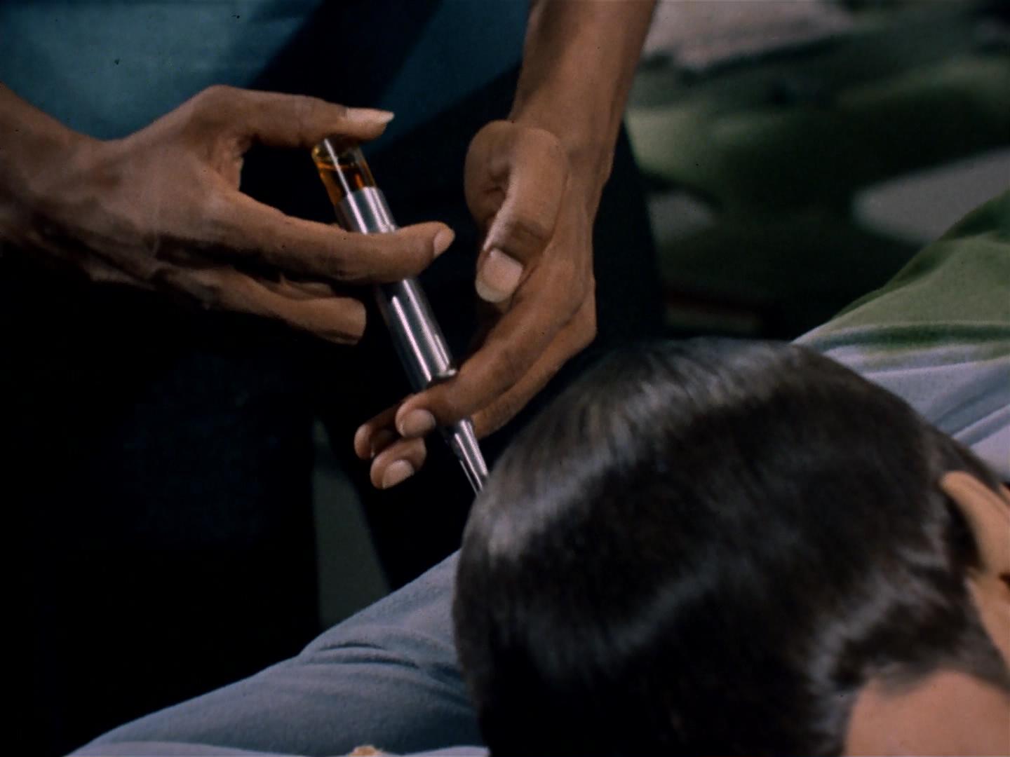 ariane179254_StarTrek_2x19_APrivateLittleWar_0327.jpg