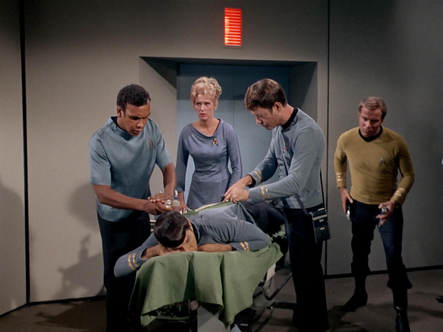ariane179254_StarTrek_2x19_APrivateLittleWar_0342.jpg