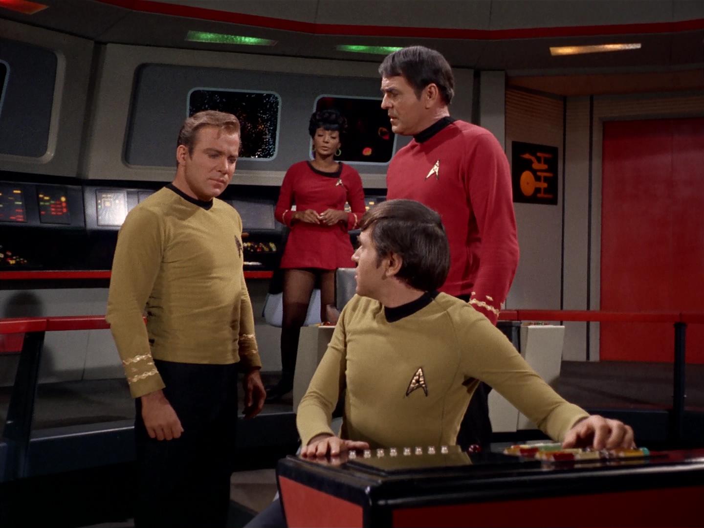 ariane179254_StarTrek_2x19_APrivateLittleWar_0444.jpg
