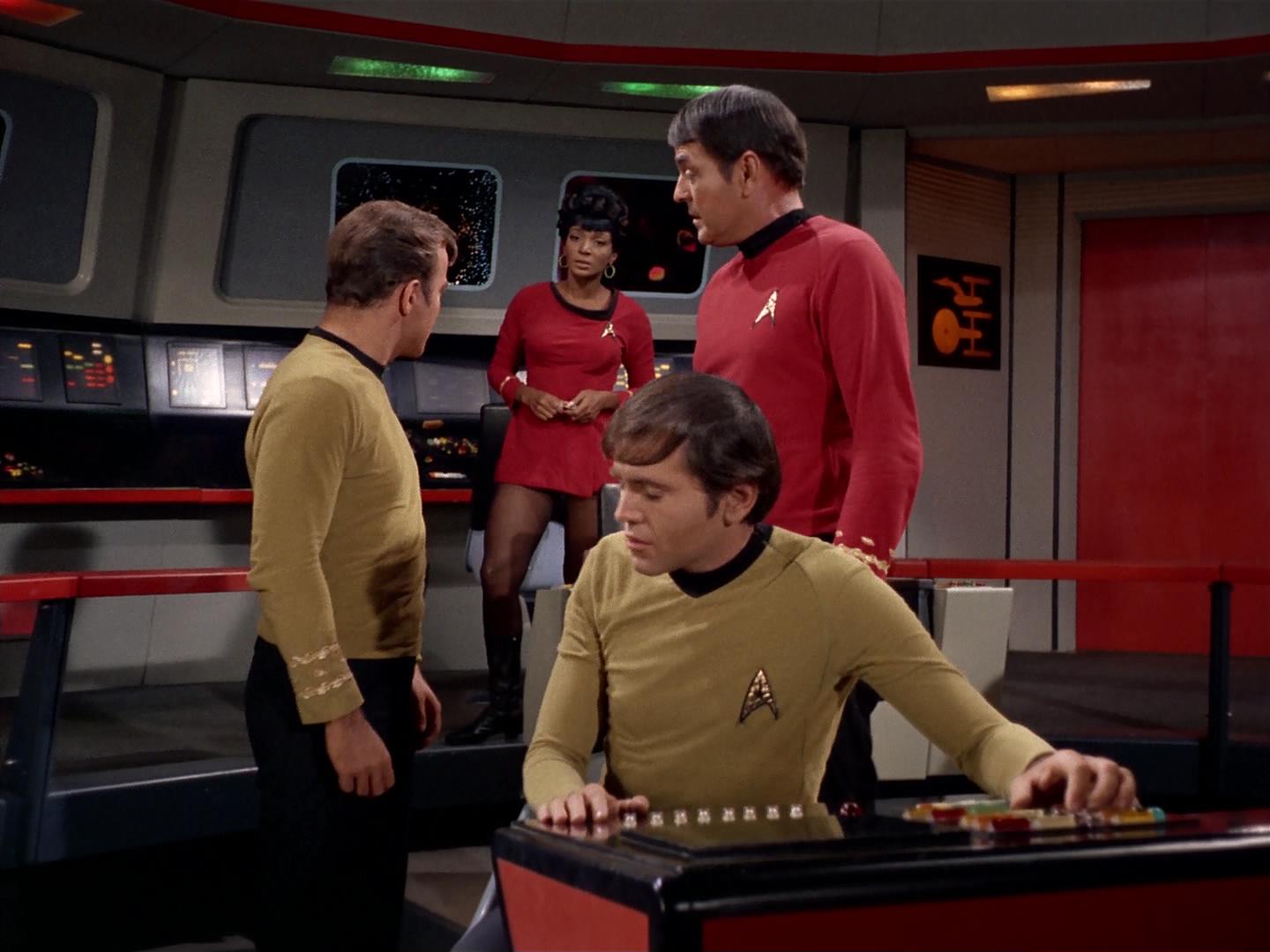 ariane179254_StarTrek_2x19_APrivateLittleWar_0453.jpg
