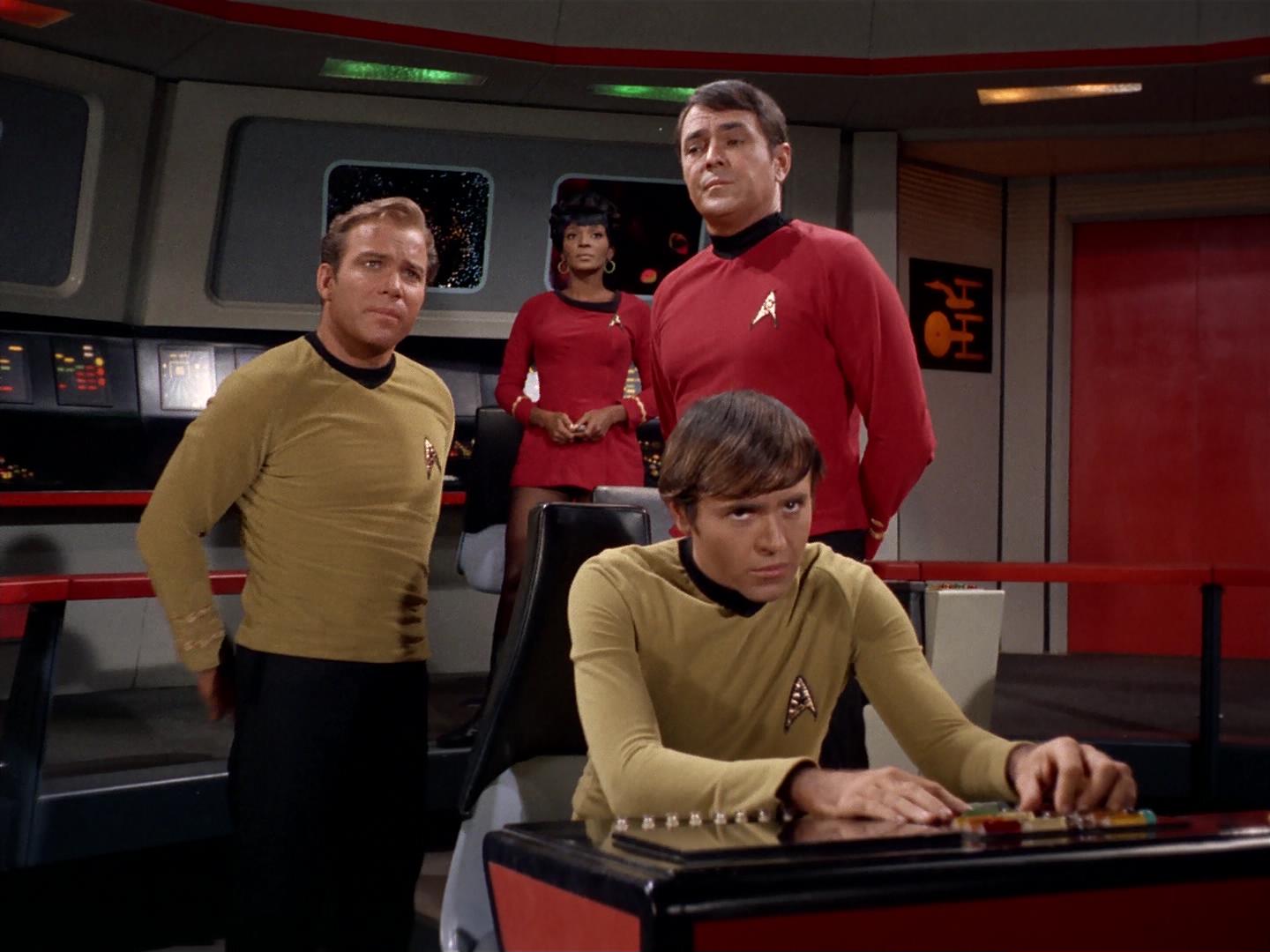 ariane179254_StarTrek_2x19_APrivateLittleWar_0459.jpg