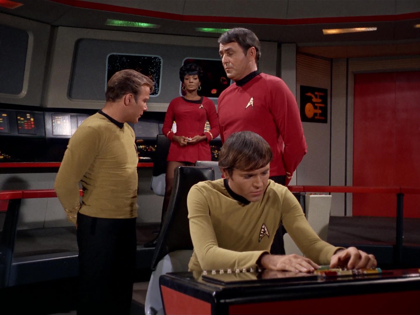 ariane179254_StarTrek_2x19_APrivateLittleWar_0462.jpg