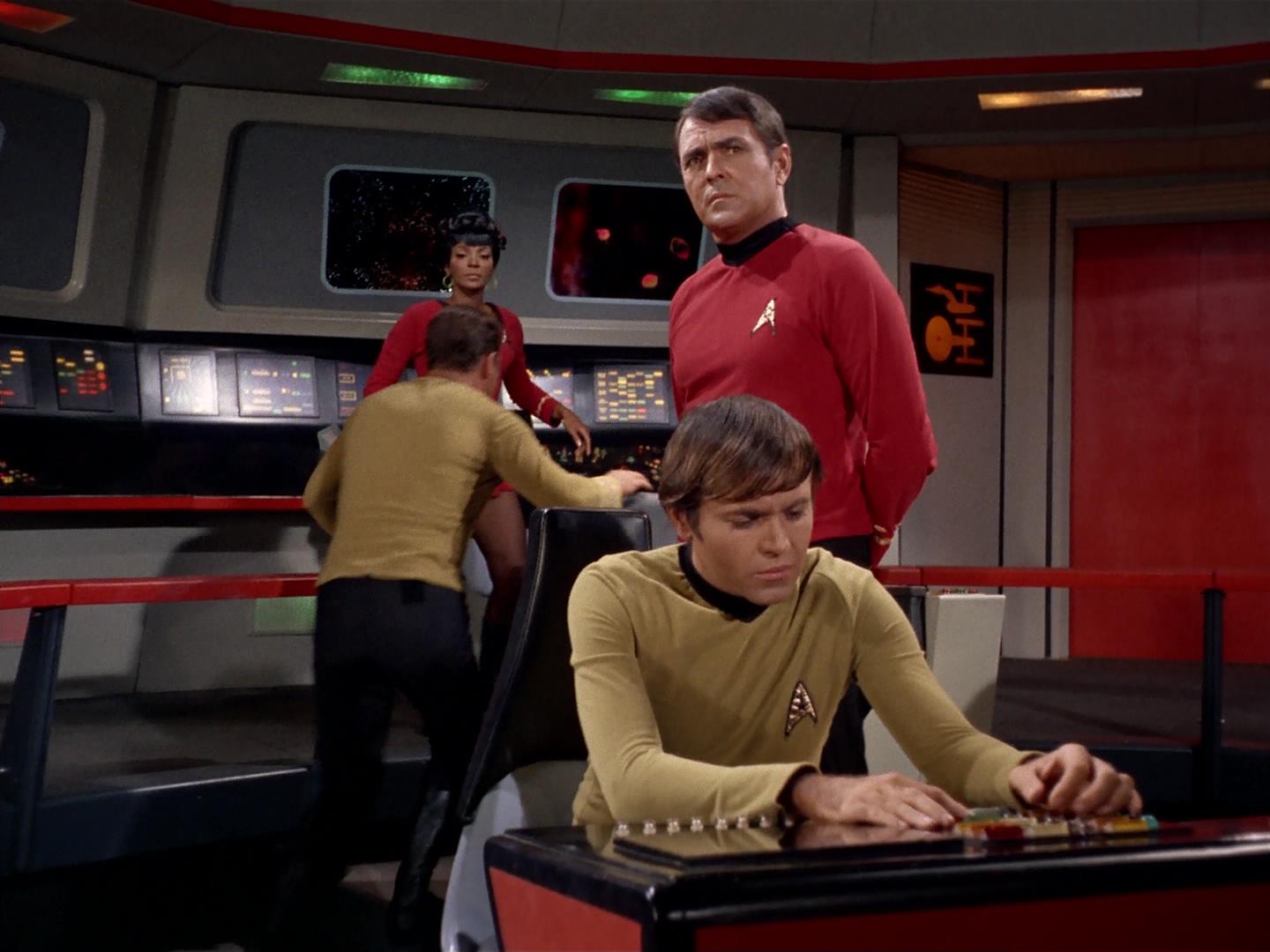 ariane179254_StarTrek_2x19_APrivateLittleWar_0469.jpg