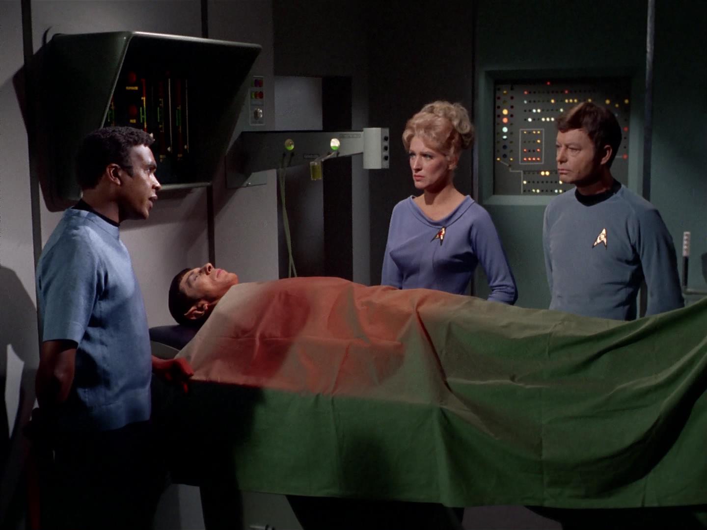 ariane179254_StarTrek_2x19_APrivateLittleWar_0488.jpg