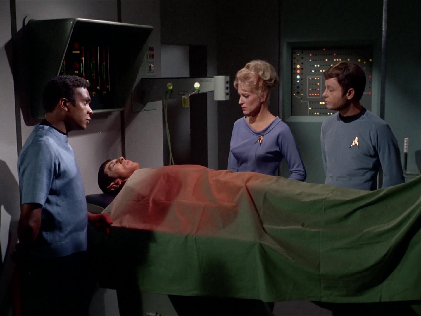 ariane179254_StarTrek_2x19_APrivateLittleWar_0493.jpg