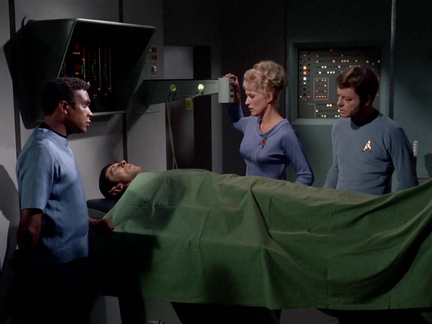 ariane179254_StarTrek_2x19_APrivateLittleWar_0496.jpg