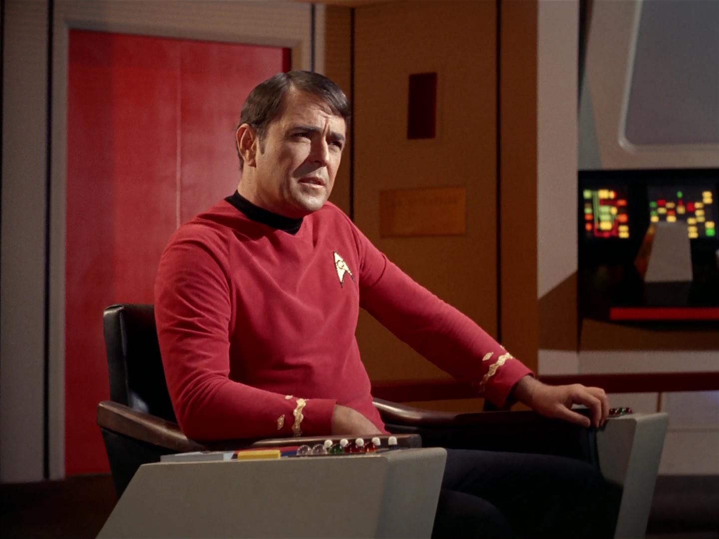 ariane179254_StarTrek_2x19_APrivateLittleWar_0576.jpg