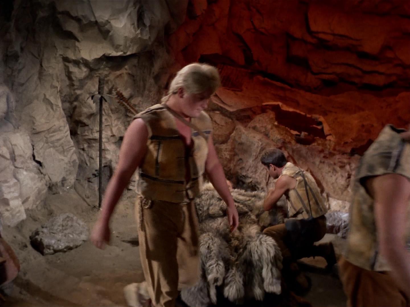 ariane179254_StarTrek_2x19_APrivateLittleWar_0829.jpg