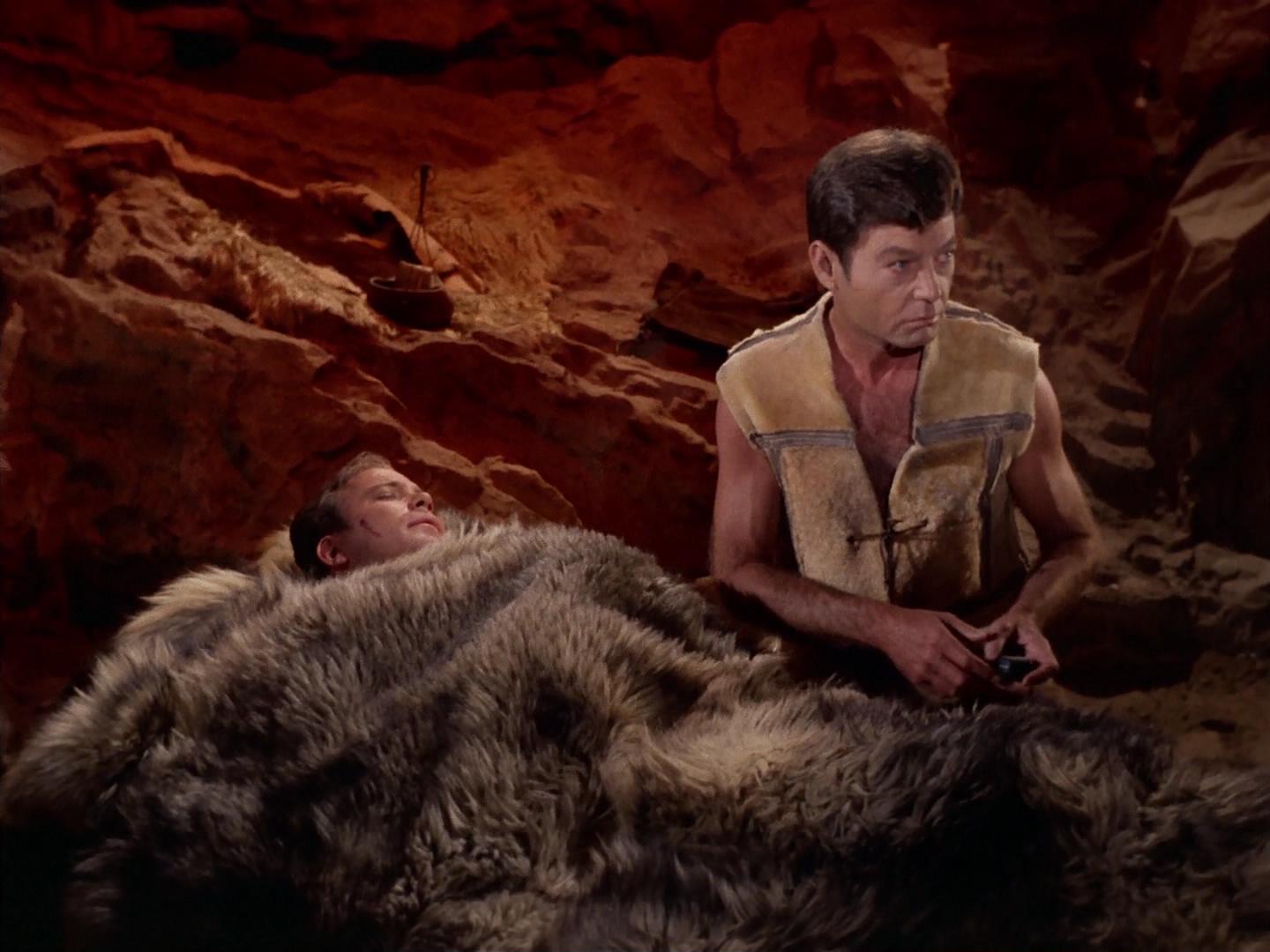 ariane179254_StarTrek_2x19_APrivateLittleWar_1007.jpg