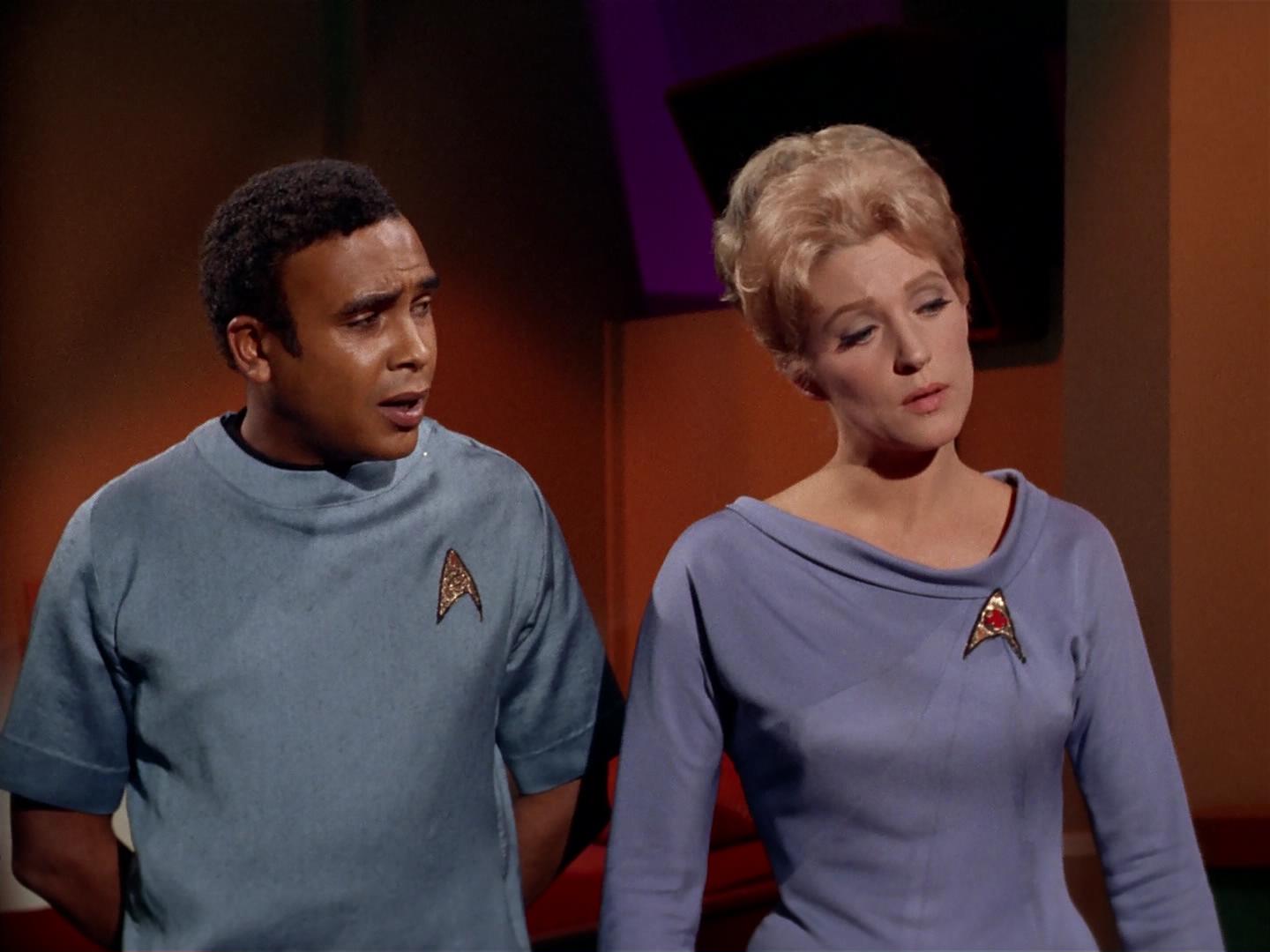 ariane179254_StarTrek_2x19_APrivateLittleWar_1177.jpg