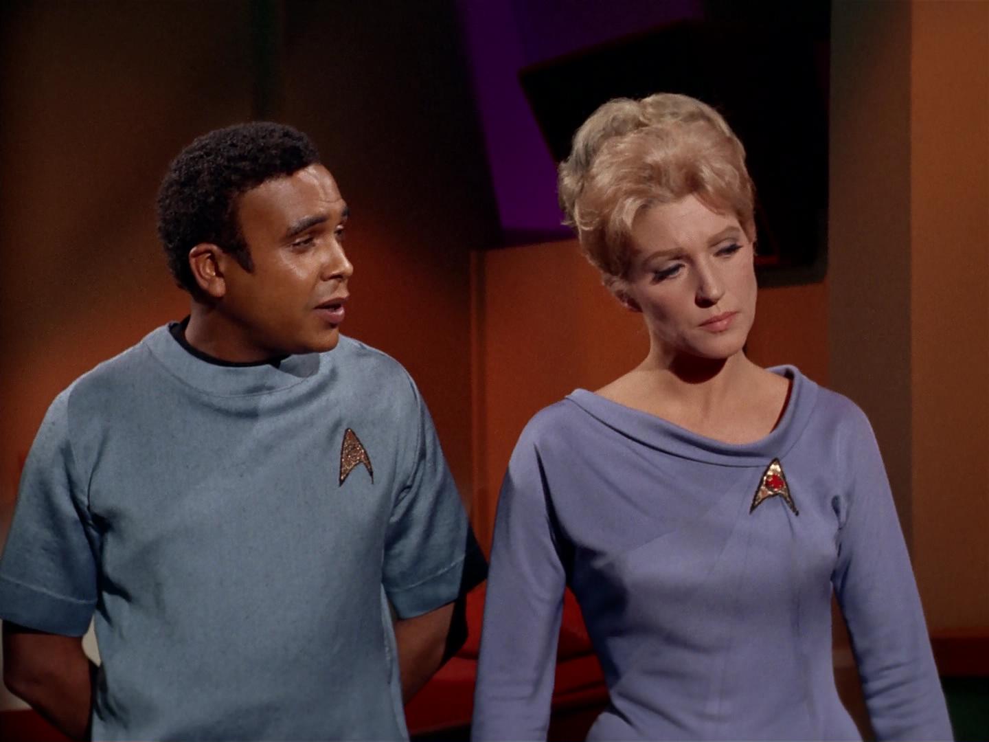 ariane179254_StarTrek_2x19_APrivateLittleWar_1178.jpg
