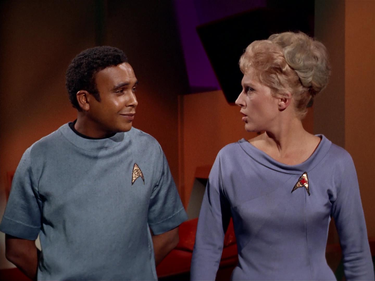 ariane179254_StarTrek_2x19_APrivateLittleWar_1181.jpg