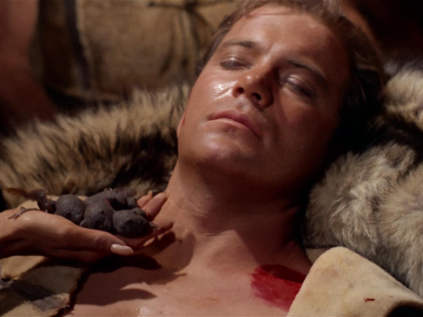 ariane179254_StarTrek_2x19_APrivateLittleWar_1207.jpg