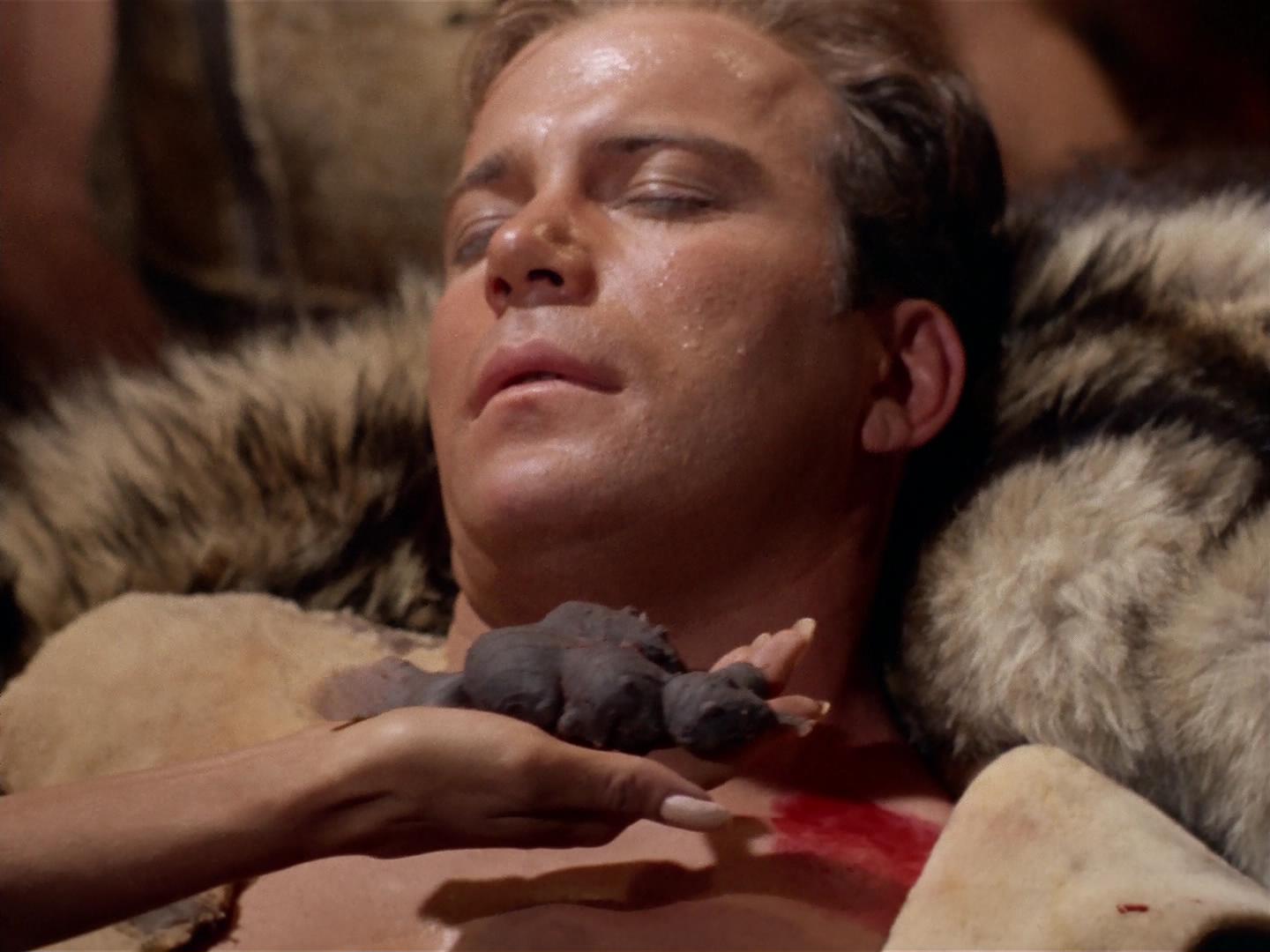 ariane179254_StarTrek_2x19_APrivateLittleWar_1219.jpg