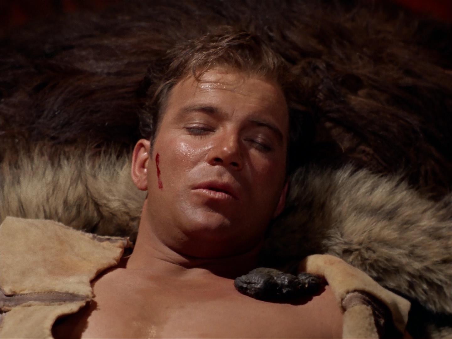 ariane179254_StarTrek_2x19_APrivateLittleWar_1385.jpg