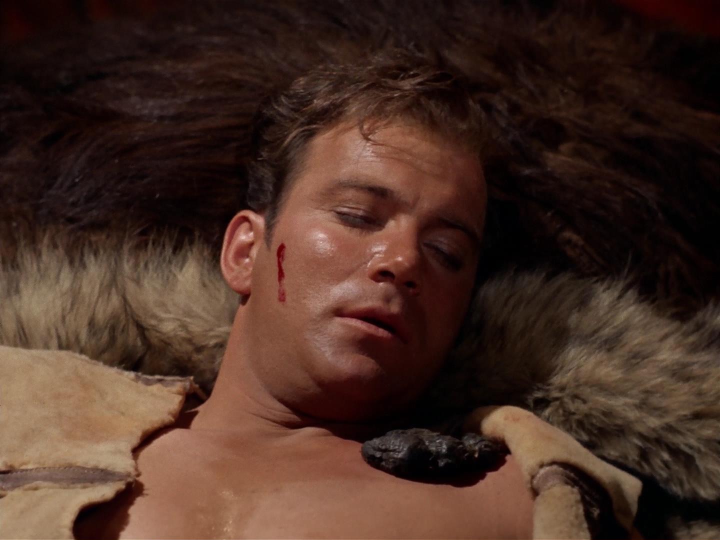 ariane179254_StarTrek_2x19_APrivateLittleWar_1394.jpg