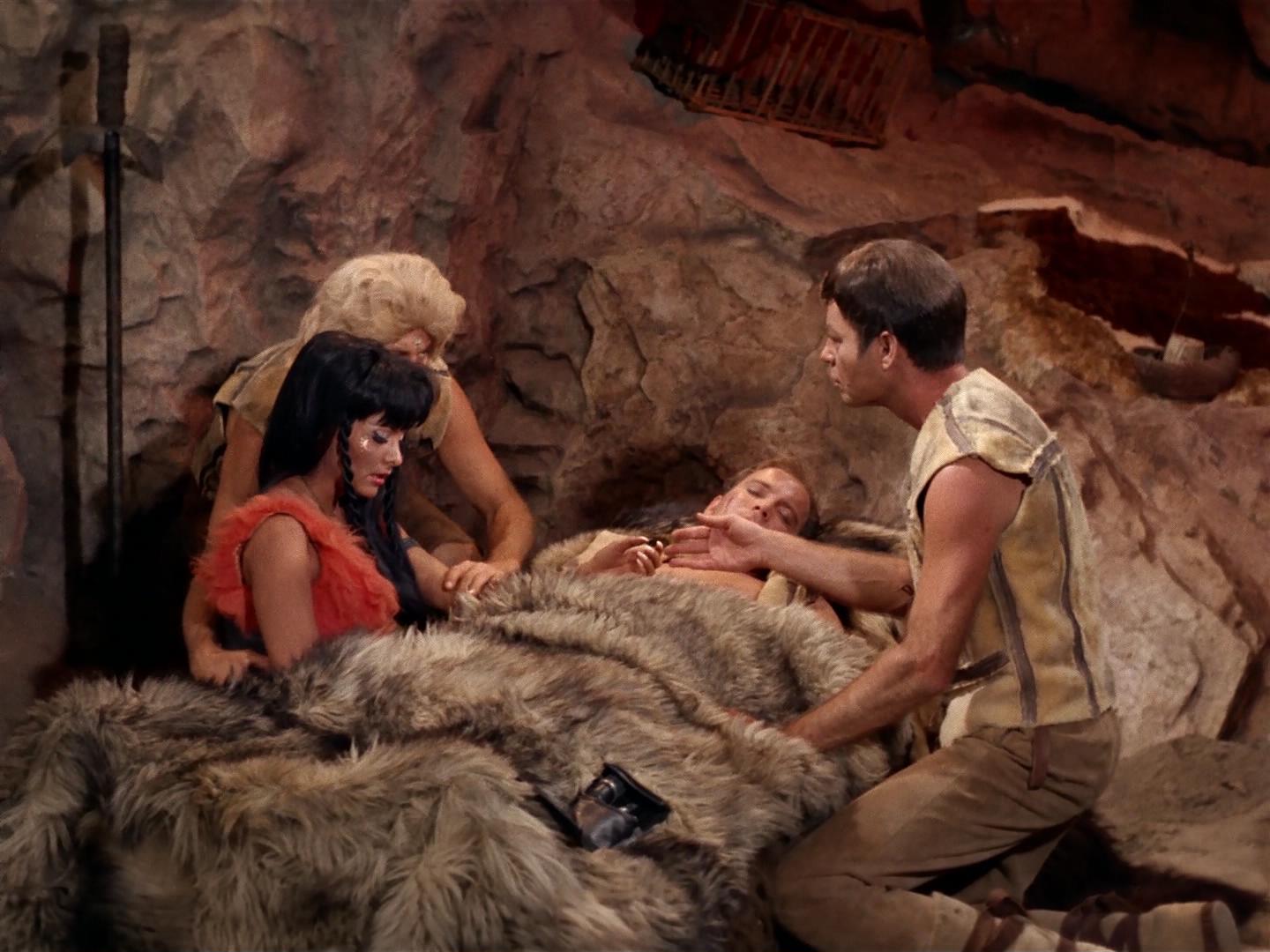 ariane179254_StarTrek_2x19_APrivateLittleWar_1440.jpg