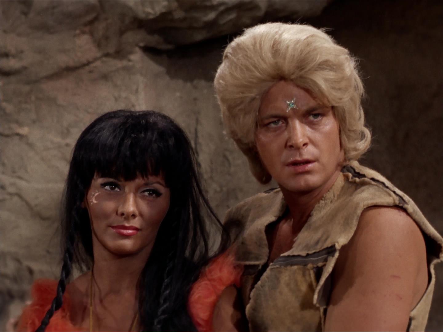 ariane179254_StarTrek_2x19_APrivateLittleWar_1454.jpg