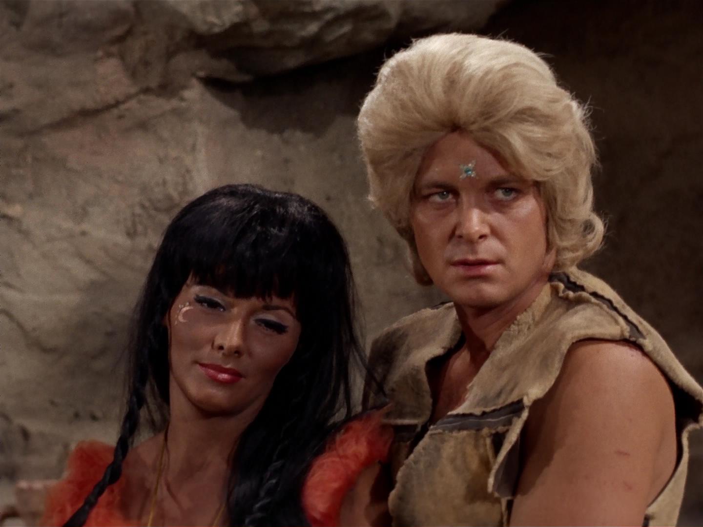 ariane179254_StarTrek_2x19_APrivateLittleWar_1463.jpg