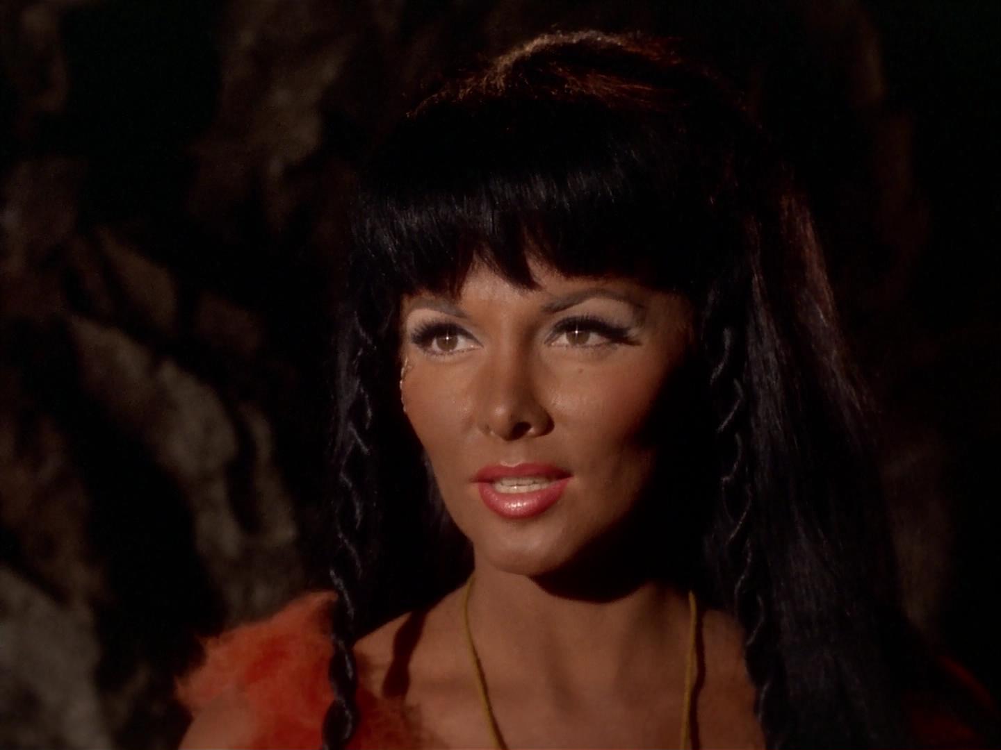 ariane179254_StarTrek_2x19_APrivateLittleWar_1588.jpg