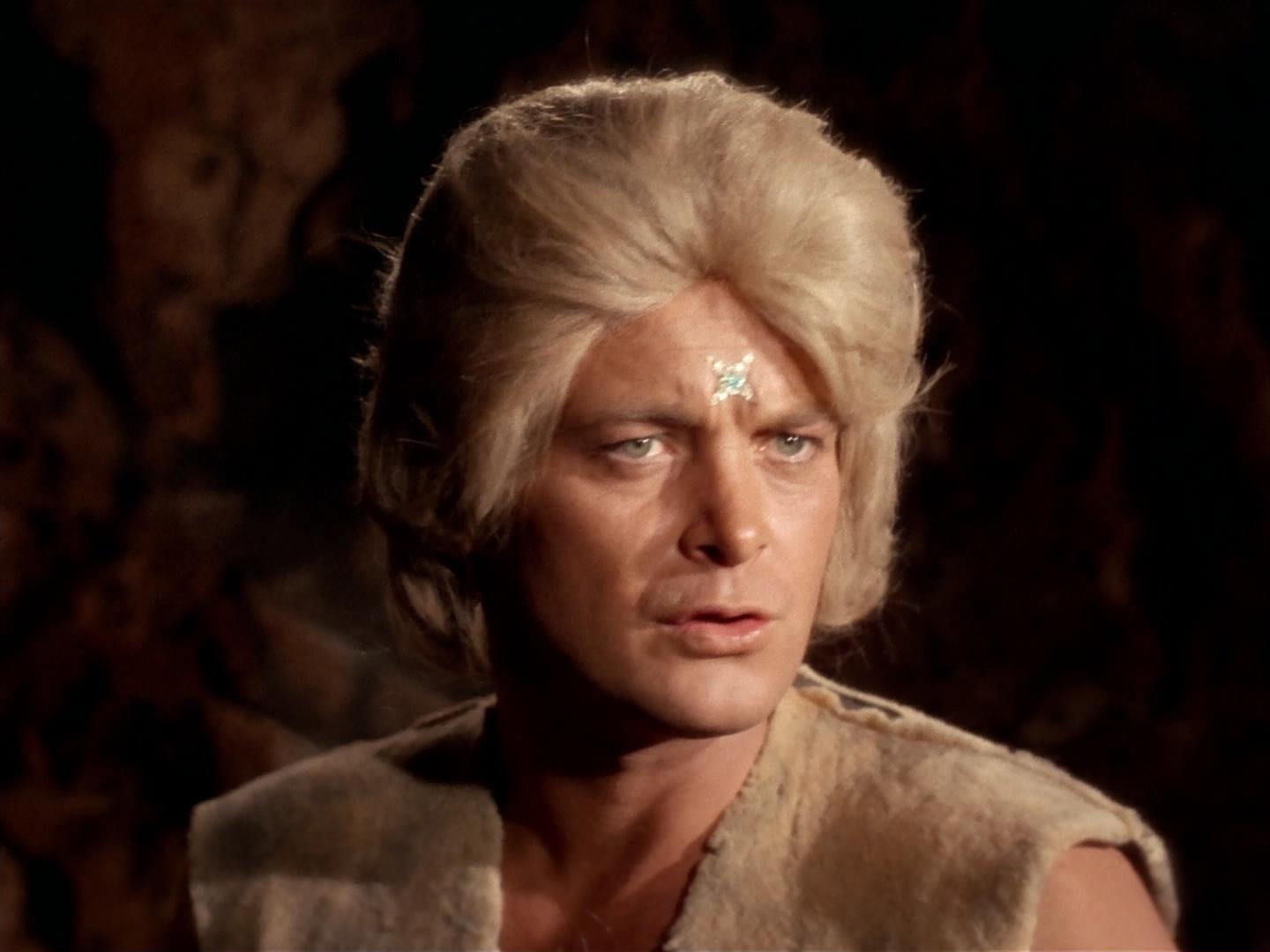 ariane179254_StarTrek_2x19_APrivateLittleWar_1594.jpg