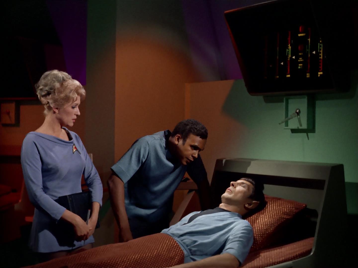ariane179254_StarTrek_2x19_APrivateLittleWar_1654.jpg