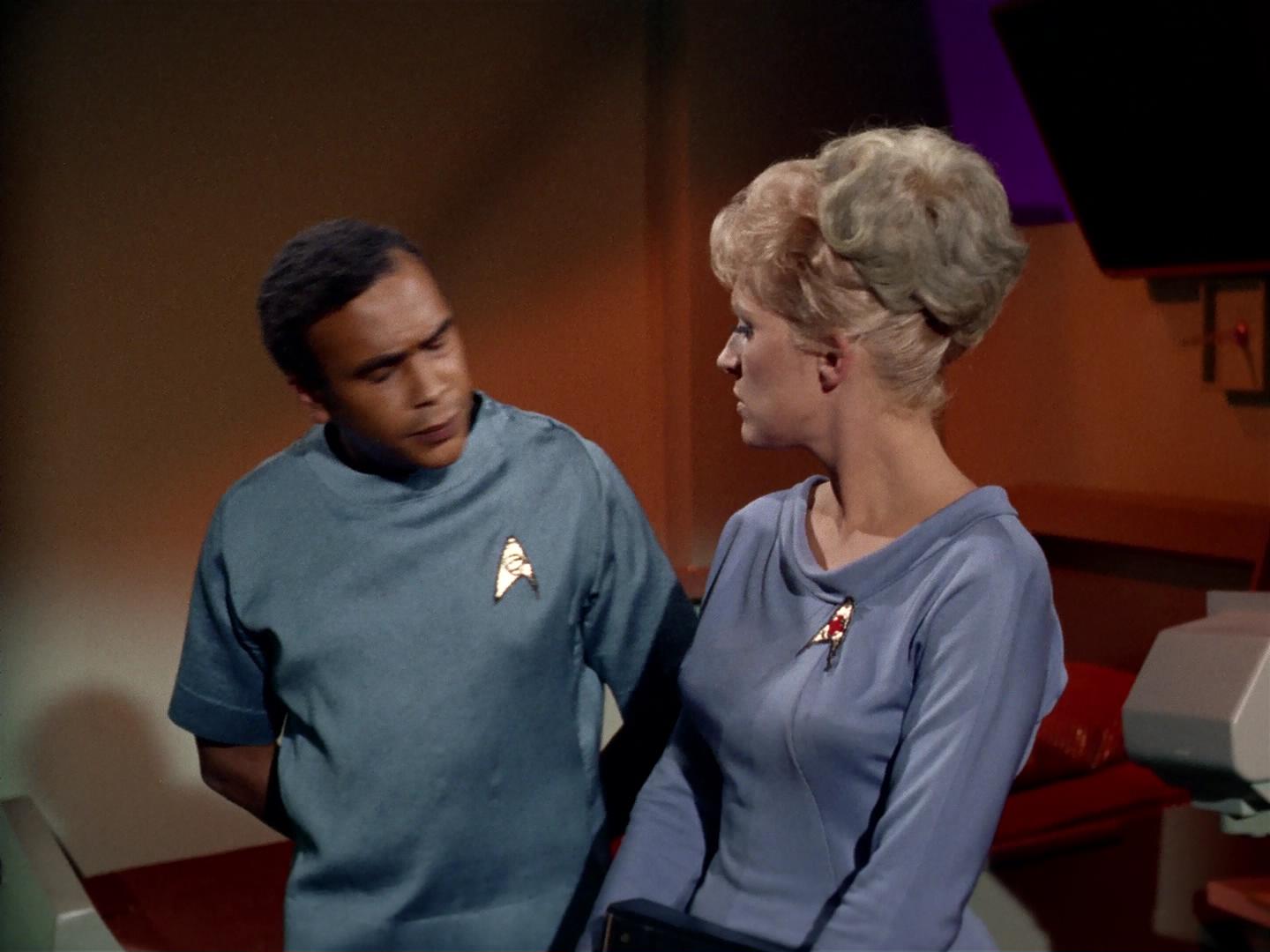 ariane179254_StarTrek_2x19_APrivateLittleWar_1682.jpg
