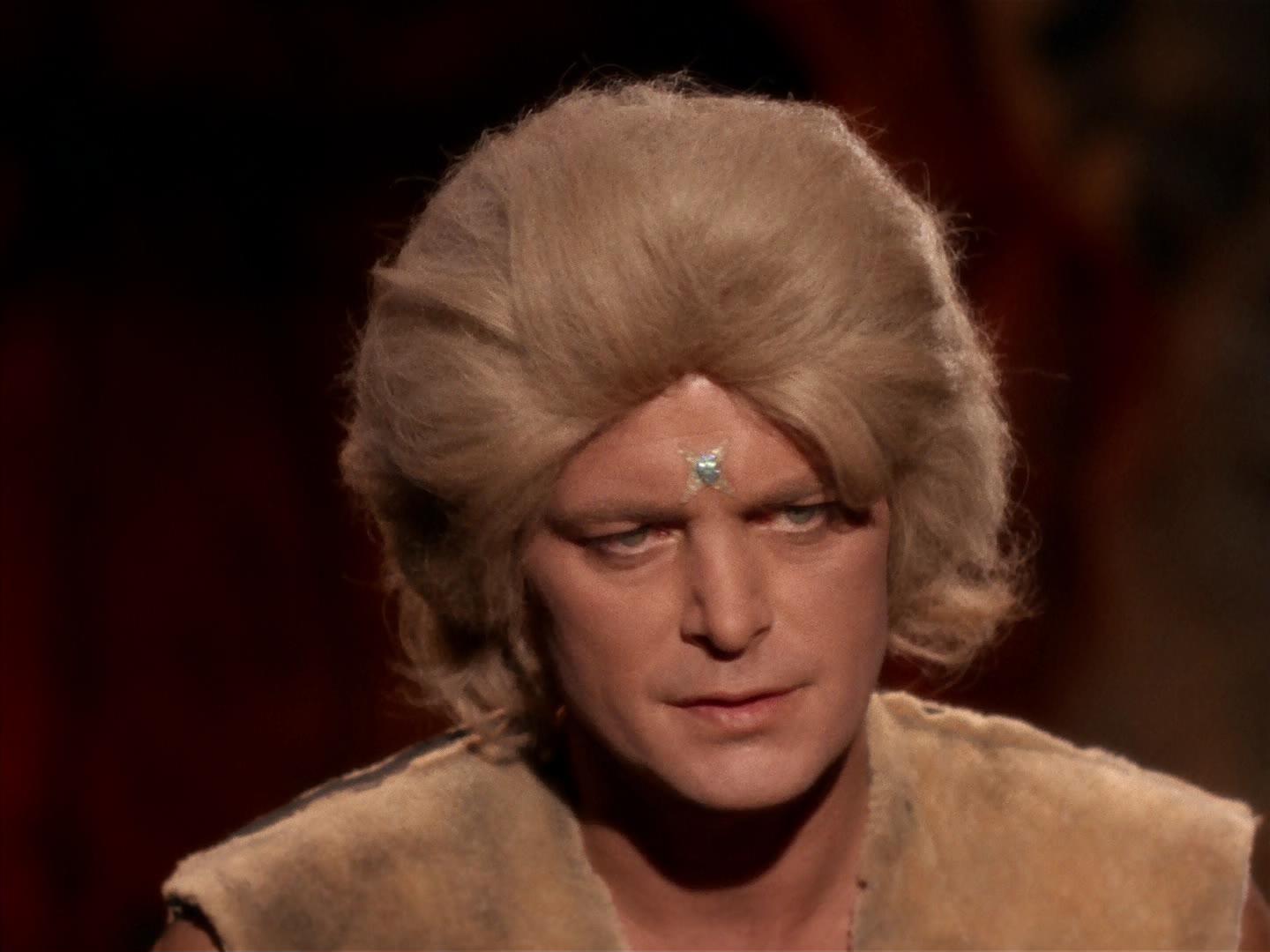 ariane179254_StarTrek_2x19_APrivateLittleWar_1701.jpg